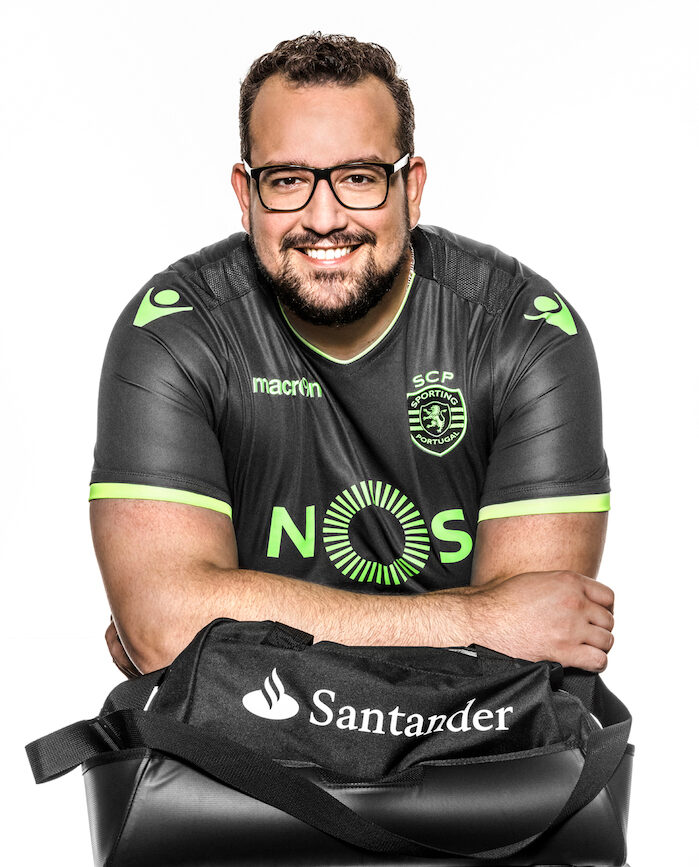 Werbung SantanderHerren-Make-up und Hairstyling für Anzeigen