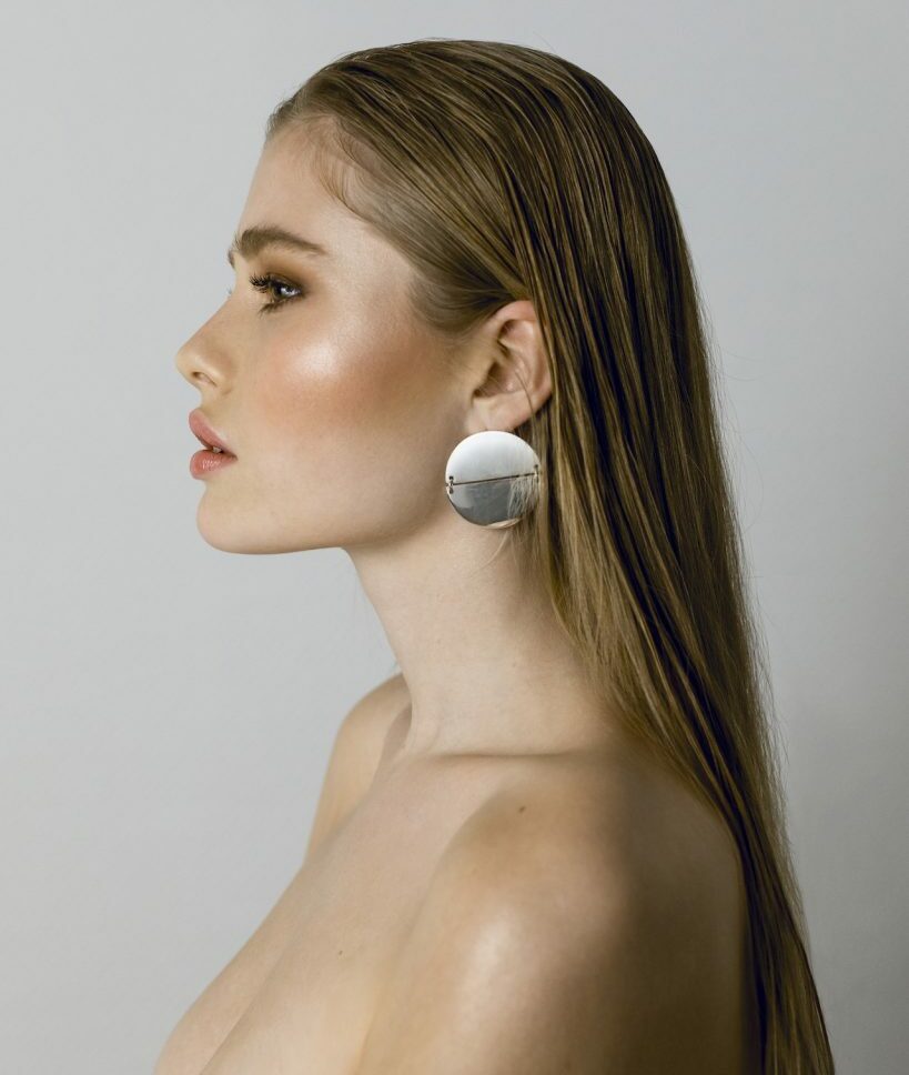 Make-up und Hairstyling für private Events und Veranstaltungen NRW sleek hair pure Make-up Modelbild